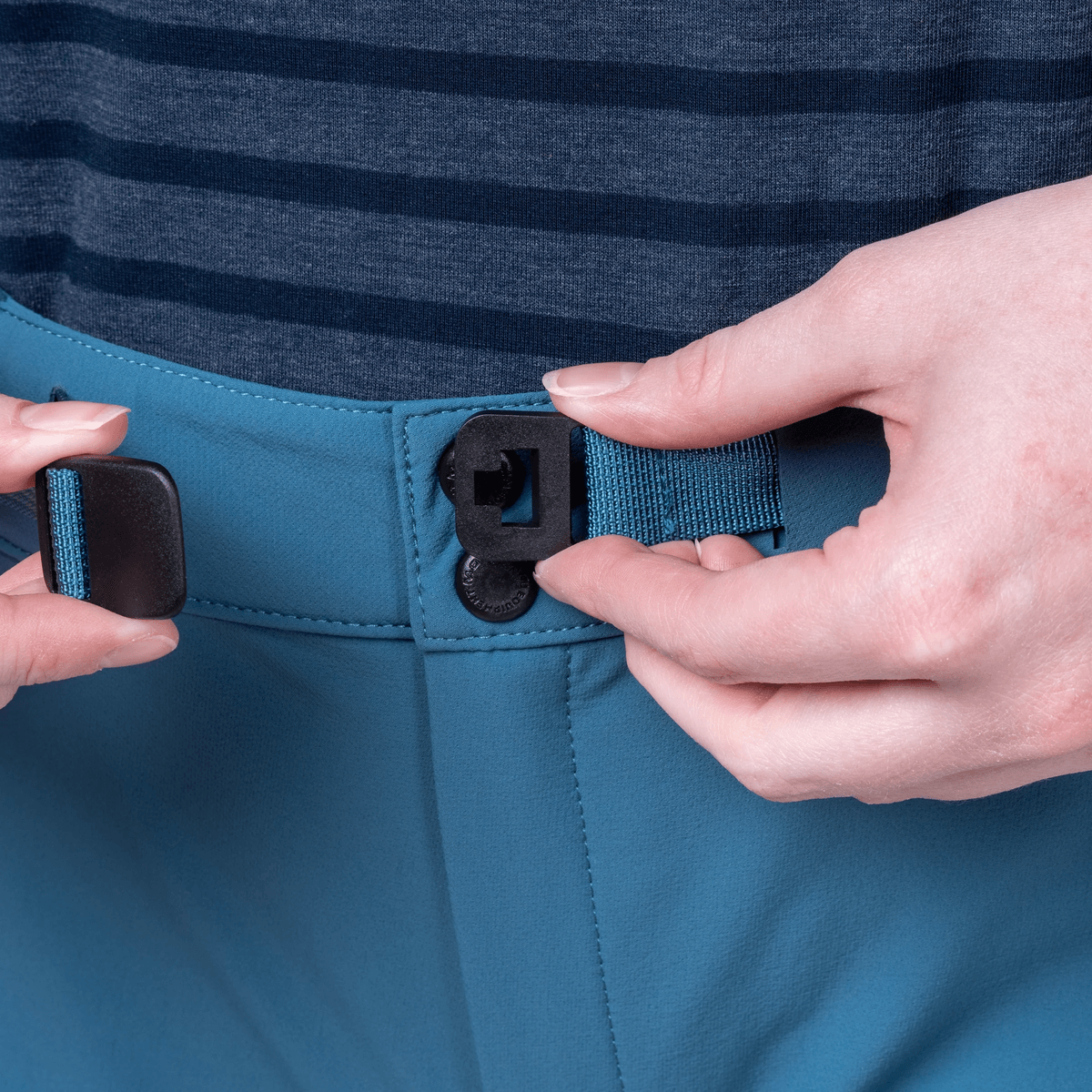 Me-01905 IndianTeal/Maj