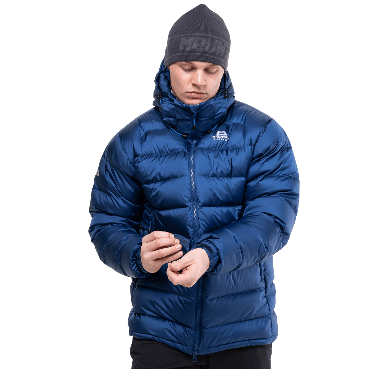 Me-01899 Admiral Blue,Me-01004 Black