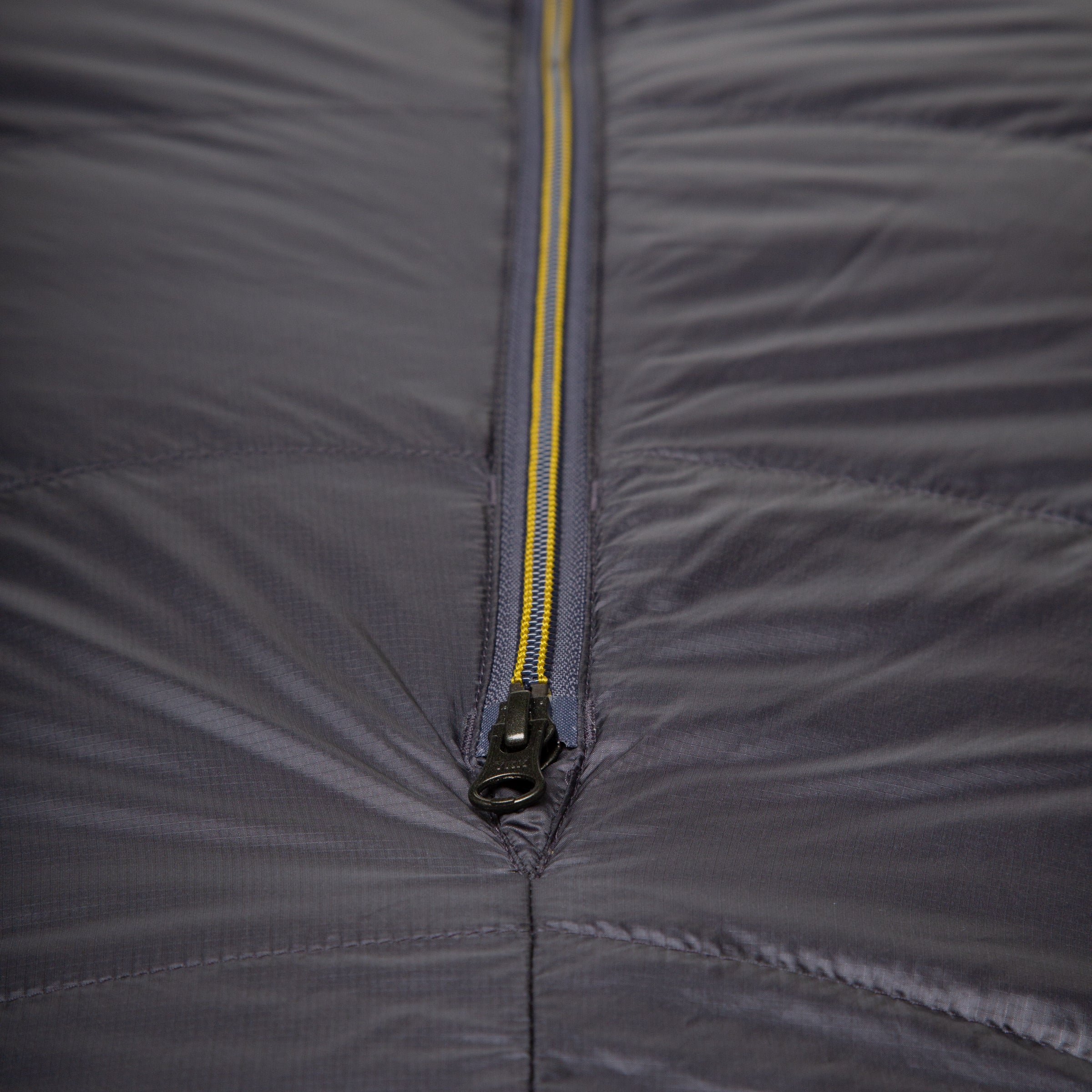 detail::140cm langer Reißverschluss mit Gemini System